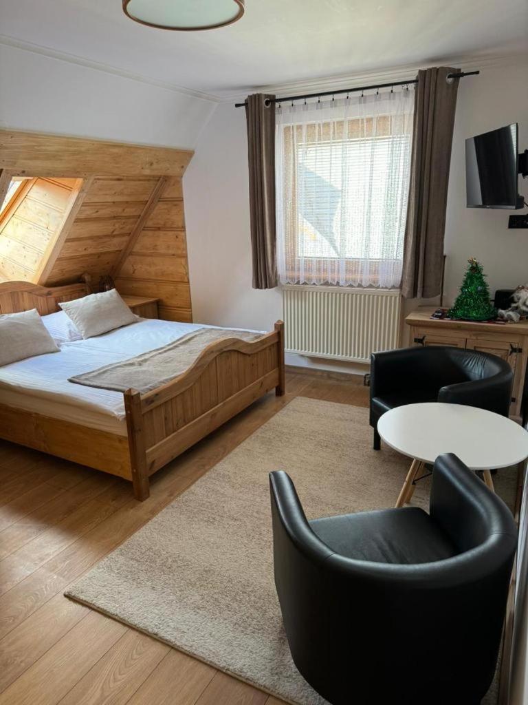 Apartamenty I Pokoje Krupowki Tuz Tuz Zakopane Camera foto